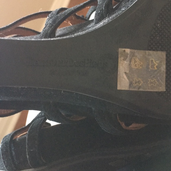 L’AmourDesPieds black suede wedges. - Picture 4 of 5